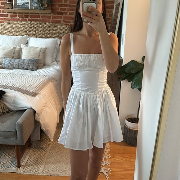 ZARA VOLUMINOUS SKIRT DRESS MINI WHITE ECRU DROP WAIST SMALL XS 5107/311 - Picture 9 of 9